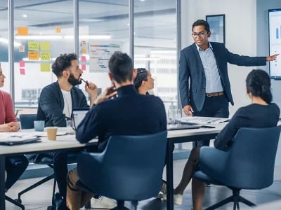 Webdesigner für Unternehmenswebsites aus Essen mit klarem Fokus auf Kunden